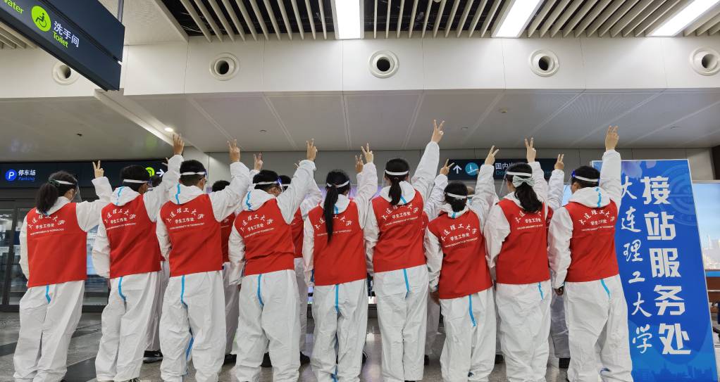 “全员志愿者！”大工这样迎接学生返校