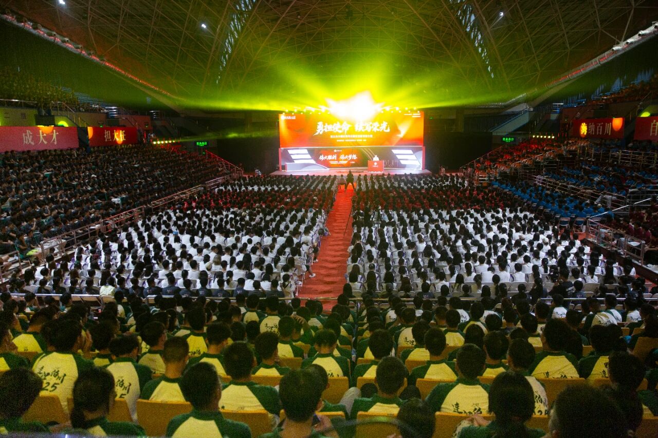 入学大工第一课！党委书记项昌乐院士开讲！