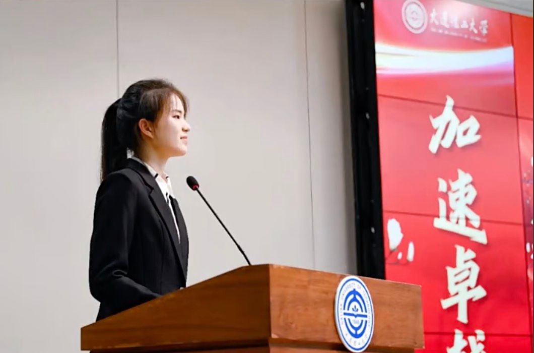 大工的她是闲不住的“小太阳”！她会永远炽热且勇敢，奔赴她的山海。