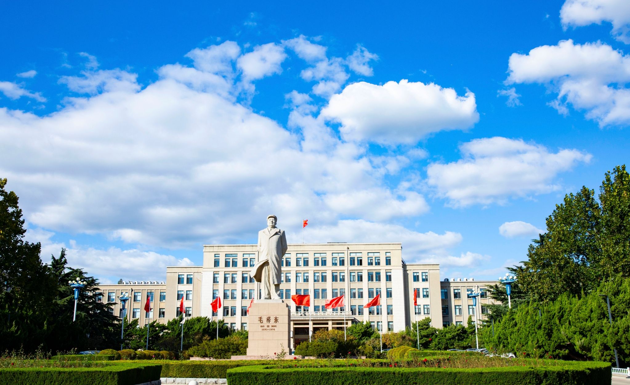 【教育部官网】大连理工大学扎实推进新时代高素质教师队伍建设