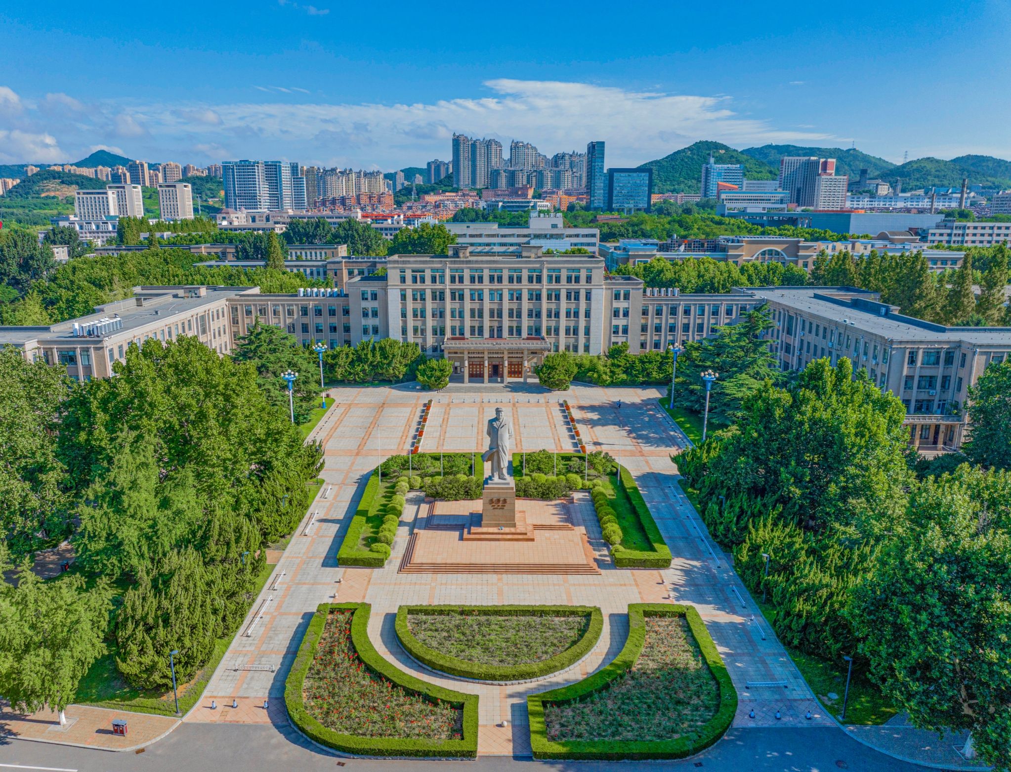 【中国教育报】项昌乐：高质量党建引领一流大学加速迈向卓越