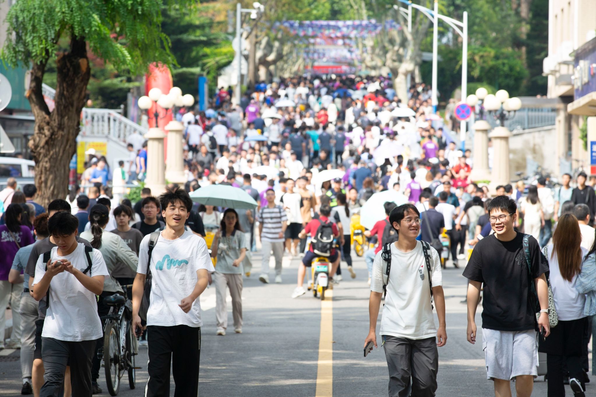 你好，新学期！开课第一天，DUTers以饱满精神状态迎接新生活！