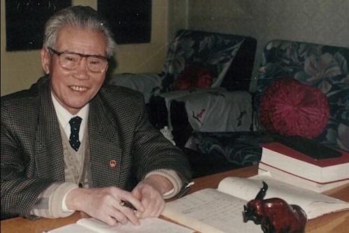 开学典礼上，教师代表、运载学部张桂勇教授借中国核潜艇第一任总设计师、大连理工大学杰出校友彭士禄院士的话勉励新同学