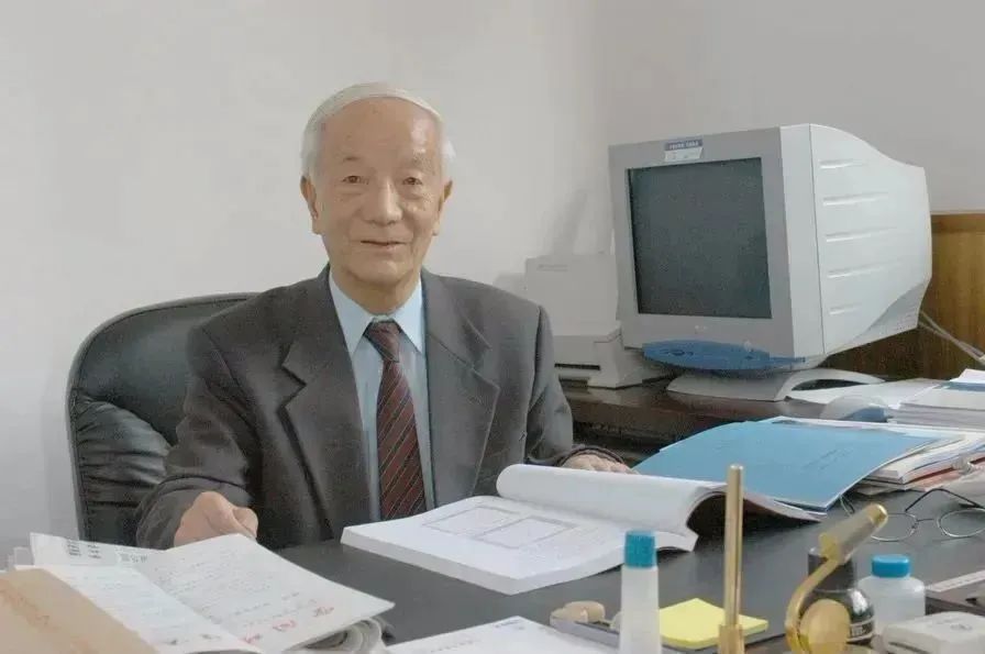 王希季院士，104岁生日快乐！