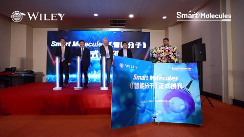 Smart Molecules 《智能分子》正式创刊