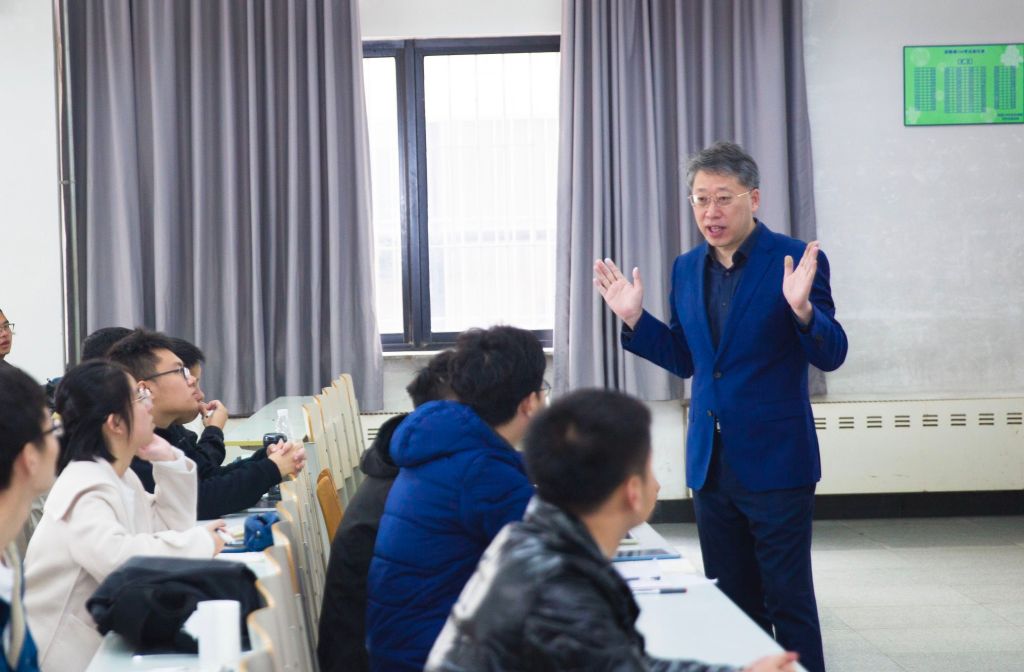 祝贺大连理工大学郭旭教授当选中国科学院院士！