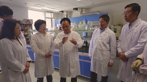 喜迎党的二十大，培根铸魂育新人~在第38个教师节即将到来之际，让我们一同走近全国高校黄大年式教师团队——大连理工大学化学工程与技术团队